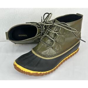 Sorel NWOT Green Black Out and About Waterproof  Duck Boots Fall Winter 7.5